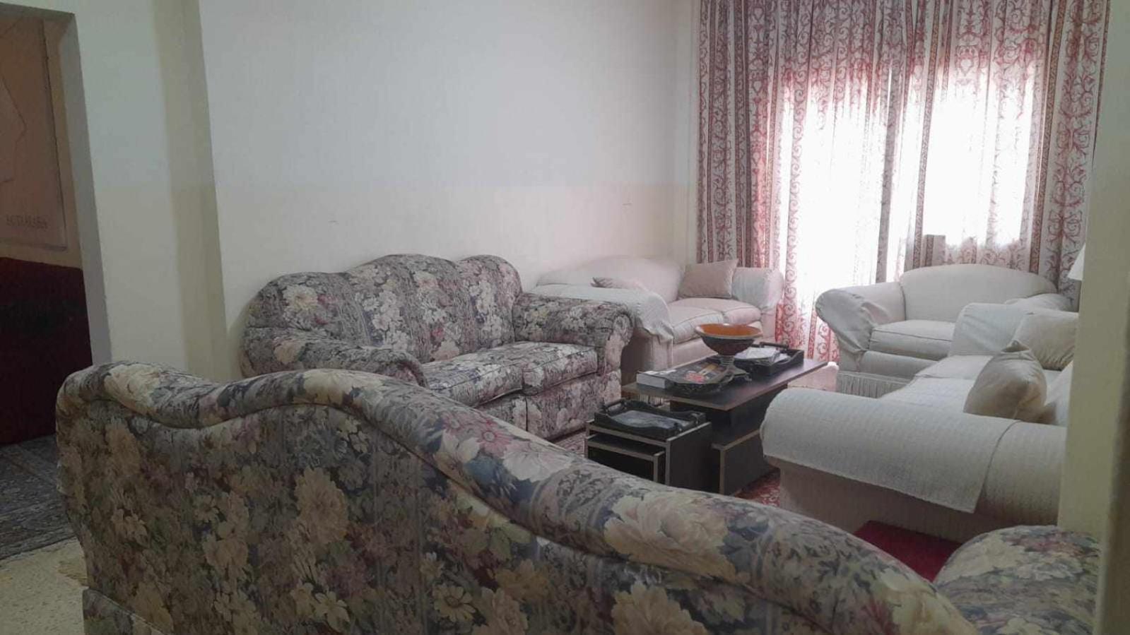 Student House Hostel Madaba Exterior photo